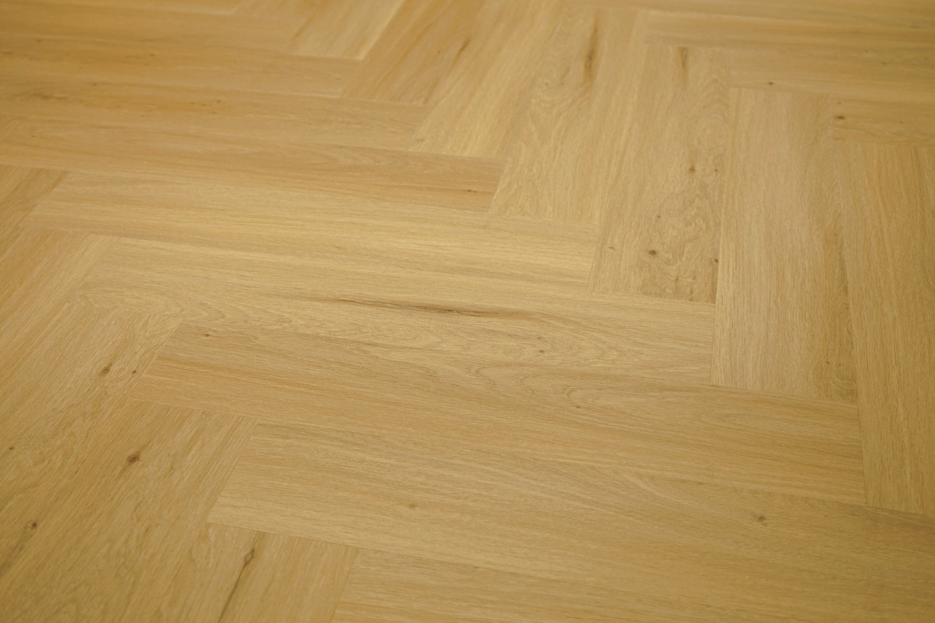 Podłoga winylowa VinylTechLab Royal Castle kolor dąb WINDSOR 6x125x625mm ( jodła)